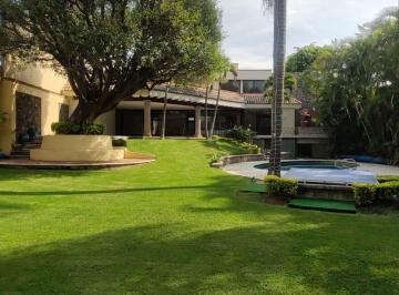 Casa de 5 habitaciones, Cuernavaca · Hermosa Casa en Colonia Maravillas