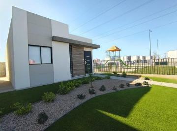 Casa · 65m² · 2 Recámaras · 2 Estacionamientos · En Venta Hermosa Casa Nueva de 1 Planta en Privada - (4)