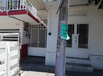 Casa de 3 habitaciones, Tepic · Zona Centro Casa de Una Planta en Venta Av Prisciliano Sánchez