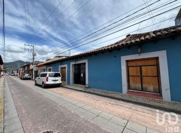 Casa · 355m² · 5 Recámaras · 2 Estacionamientos · Se Renta Casa Colonial en Centro Histórico San Cristóbal de Las Casas, Chiapas