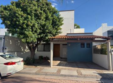Casa de 3 habitaciones, Jesús María · Casa Venta en Privada Mision de San Jose