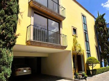 Casa en condominio de 2 habitaciones, Tlalpan · Bajo de Precio: Casa con Elevador en Tlalpan y Estilo Mexicano Moderno en El Corazón de Tlalpan