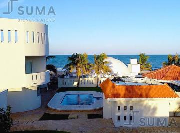 Casa · 760m² · Casa en Renta Frente a Playa Miramar Fracc. Fundadores, Madero Tamaulipas.