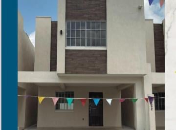Casa · 116m² · 3 Recámaras · 2 Estacionamientos · Casa en Venta en Fracc. Vista Laguna, Altamira Tamaulipas.