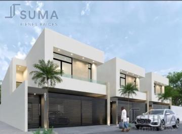 Casa · 240m² · 3 Recámaras · 2 Estacionamientos · Venta de Casa en Col. Los Mangos, Madero Tamaulipas.