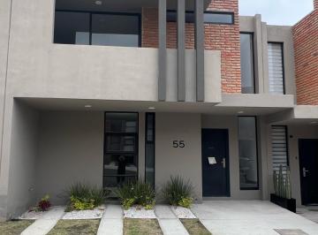 Casa en condominio · 154680m² · 3 Recámaras · 2 Estacionamientos · PH - Fraccionamiento Zibatá