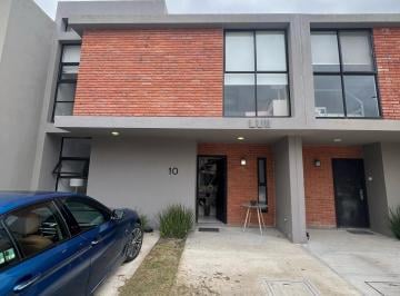 Casa en condominio · 143160m² · 3 Recámaras · 2 Estacionamientos · PH - Fraccionamiento Zibatá