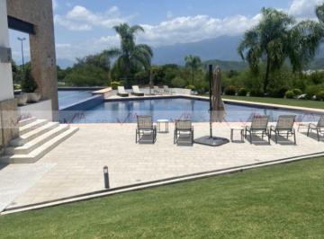 Terreno / Lote · 937m² · Terreno / Lote en Venta en Monterrey