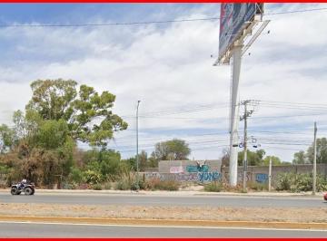 Terreno / Lote · Terreno en Renta en Carretera 57 Matehuala Km 4 + 520