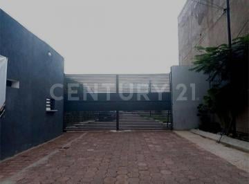 Terreno / Lote · 178m² · Lotes Residenciales en Venta en Residencial Rincon de Aramil