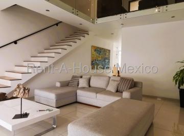 Casa de 5 habitaciones, Querétaro · Casa - Venta - Cumbres del Lago. 3 Niveles, Doble Altura, 5 Recámaras.