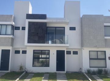Casa en condominio · 146m² · 3 Recámaras · 1 Estacionamiento · Casa en Venta San Isidro Juriquilla