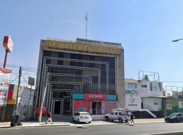 Edificio · 353m² · 16 Estacionamientos · Edificio en Venta Para Inversionistas Sobre Av 5 de Febrero