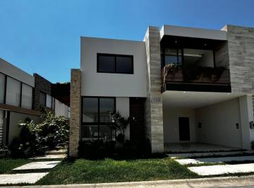 Casa · 286m² · 4 Recámaras · 2 Estacionamientos · Casa en Punta Tiburon