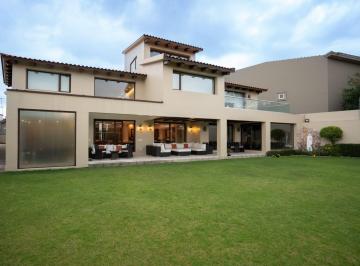 Casa de 4 habitaciones, Naucalpan de Juárez · Residencia Lujosa con Alberca Privada en Venta, Ciudad de México