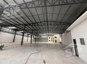 Bodega comercial · 1150m² · Bodega en Renta en Libramiento Oscar Flores Tapia