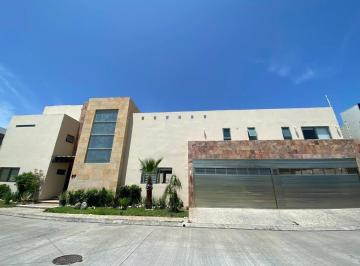 Casa · 689m² · 5 Recámaras · Casa en Venta/renta Fracc. Lomas del Sol, Alvarado.