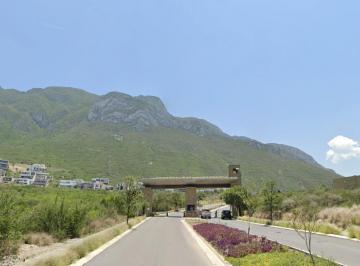 Terreno / Lote · 515m² · Terreno en Venta Cordillera Residencial, Zona Valle Poniente Cerca Udem