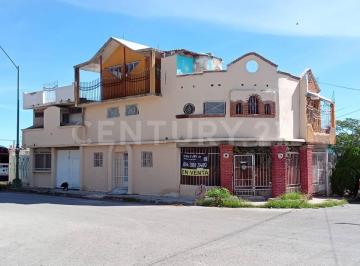 Casa · 226m² · 5 Recámaras · 1 Estacionamiento · Casa en Venta, Riberas de Sacramento, Chihuahua