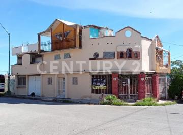 Casa · 226m² · 5 Recámaras · 1 Estacionamiento · Casa en Venta, Riberas de Sacramento, Chihuahua
