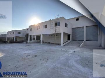Bodega comercial · 3515m² · 16 Estacionamientos · Bodega en Renta en Guadalupe
