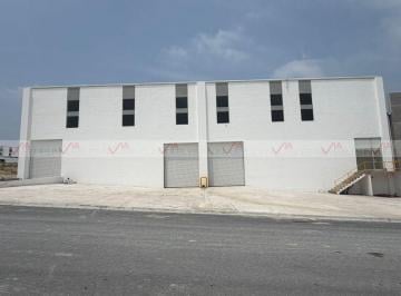 Nave industrial · 1600m² · 10 Estacionamientos · Nave Industrial en Renta en Technology Park