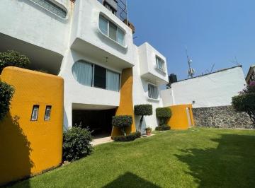 9eab59e0839eb83fbc4f67af9cf53c44bc33529340a2f455daa82aae7fb0fc20 · Casa Sola en Venta con Uso de Suelo Mixto. Col. Pradera
