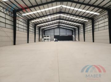 Nave industrial · 3400m² · 10 Estacionamientos · Nave Industrial en Renta en Pueblo La Trinidad Sanctorum