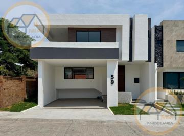Casa · 320m² · 3 Recámaras · 2 Estacionamientos · Casa en Venta en Frac. Punta Tiburón