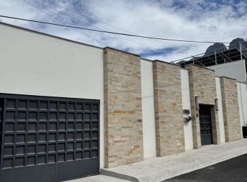 fc28eee282df4c1243a50c1d12753d587cdebb5dd4dd3d72b0a42fc98ef6849b · Casa en Venta - Lomas del Valle, 4 Rec 4.5 Baños