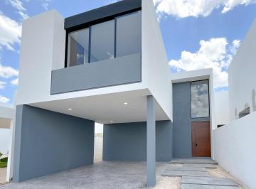 Casa de 3 habitaciones, Mérida · Casa en Venta en Cholul Mérida Privada Morera 3 Recamaras y Alberca