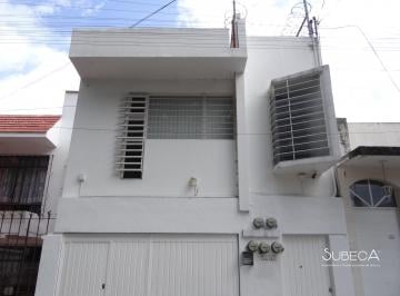Casa de 3 habitaciones, Xalapa · Casa en Venta con 5 Departamentos y Consultorios en Zona Céntrica, Xalapa.