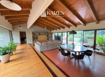 Casa de 3 habitaciones, Zapopan · Casa en Renta, Col. Loma Blanca.