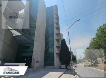 Oficina · 574m² · 15 Estacionamientos · Oficina en Renta en Monterrey