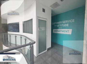 Oficina · 525m² · 15 Estacionamientos · Oficina en Renta en Monterrey