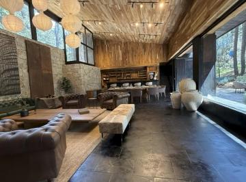 Casa · 561m² · 5 Recámaras · 6 Estacionamientos · Casa en Venta en Tapalpa, Jalisco