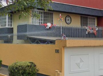 Casa de 4 habitaciones, Coyoacán · ¡Gran Remate Bancario!
