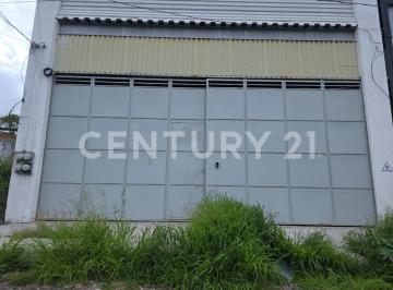 Oficina · 236m² · 6 Estacionamientos · Renta de Local/oficinas Santa Rosa Jauregui