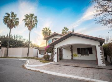 Casa de 4 habitaciones, Saltillo · Casa en Venta Villas de San Miguel $11,950,000equipamiento Premium! Fraccto Vip. Norte