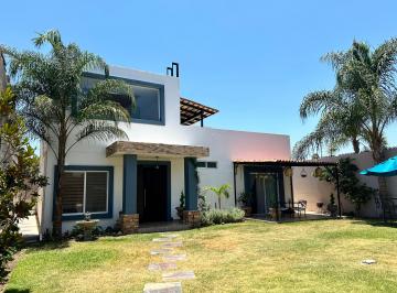 Casa de 3 habitaciones, Chapala · Casa en Venta en Ajijic