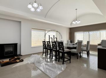 Departamento · 280m² · 3 Recámaras · 2 Estacionamientos · Penthouse Amueblado en Renta Althea Al Sur de Monterrey