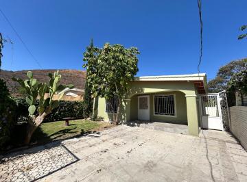 Casa de 2 habitaciones, Chapala · Casa en Venta en Chapala