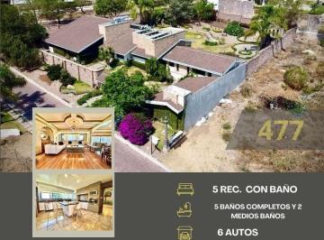 Terreno / Lote · 2364m² · 3 Recámaras · 6 Estacionamientos · Casa Amueblada en Venta en Cumbres del Campestre