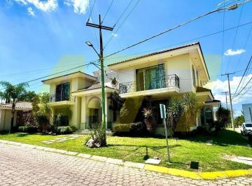 Casa · 1078ha · 4 Recámaras · 10 Estacionamientos · Casa en Venta en Balcones del Campestre