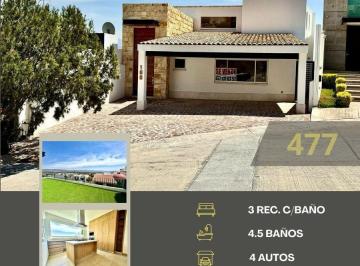 Casa · 325m² · 3 Recámaras · 4 Estacionamientos · Casa en Venta en Porta Fontana