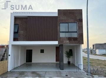 Casa · 236m² · 3 Recámaras · 2 Estacionamientos · Casa en Venta en Fracc. Punto Lomas, Alvarado Veracruz.