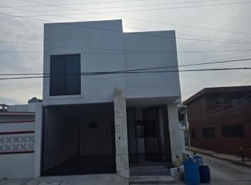 Casa · 174m² · 3 Recámaras · Casa en Venta Col. Las Americas, Ciudad Madero, Tamps. Inf.