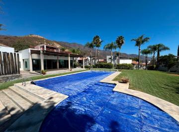 Casa en condominio de 2 habitaciones, Chapala · Casa en Venta en Ajijic