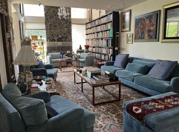 Casa de 5 habitaciones, Huixquilucan · Casa en Venta en La Herradura. Vigilancia, Remodelada y Jardín