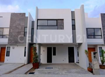 Casa · 163m² · 3 Recámaras · 2 Estacionamientos · Casa en Venta en Parque Santorini, Lomas de Angelópolis III